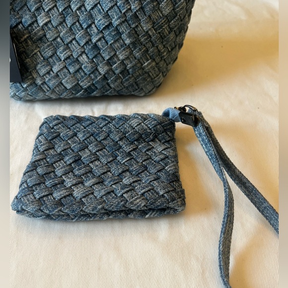 BC MINI WOVEN HOBO BAG - LIGHT DENIM - Picture 9 of 10